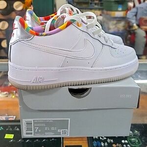 Nike Air Force 1 Lv8 "All Petals United" White Sneakers 7Y / W8.5